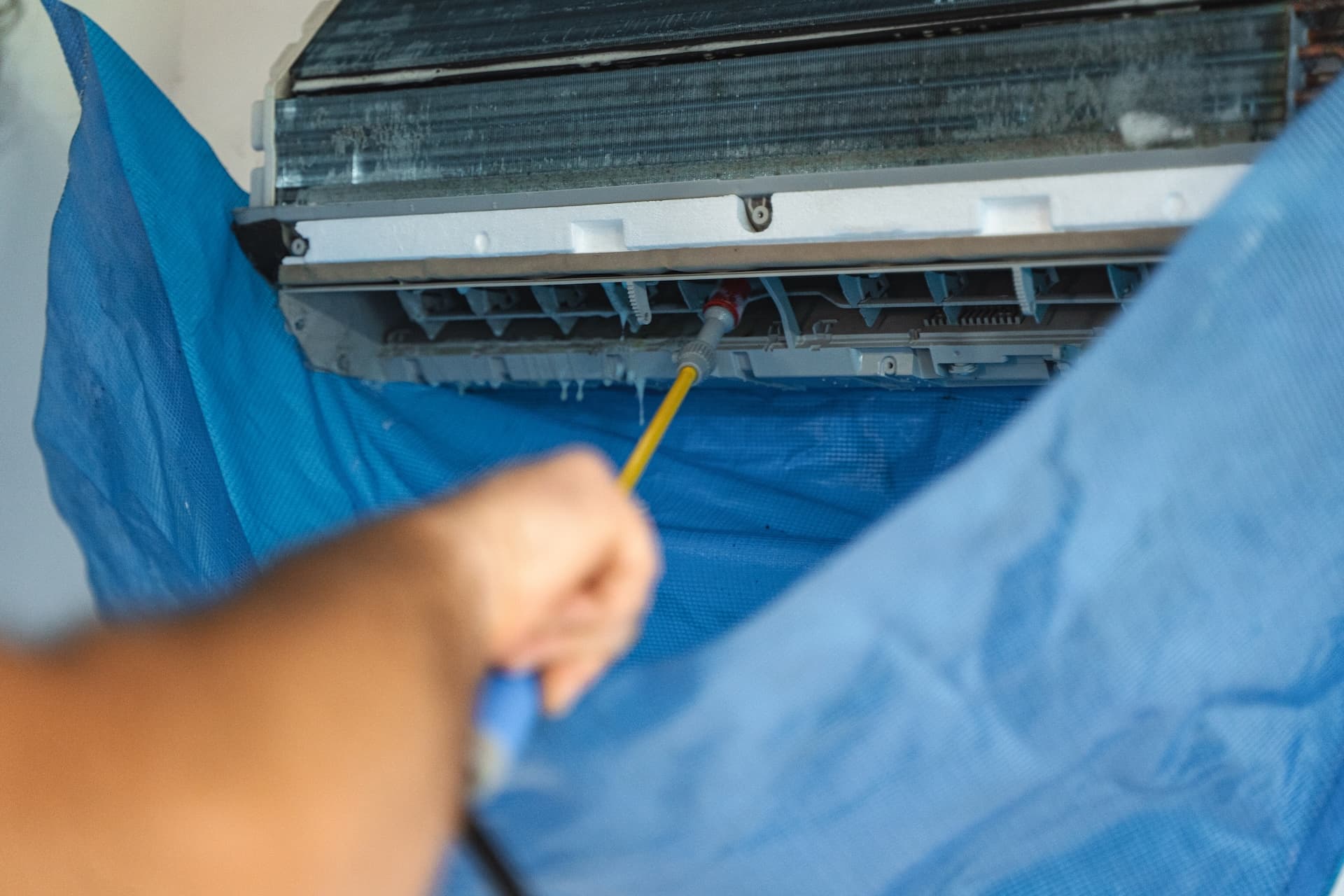 Technicien entretien climatisation